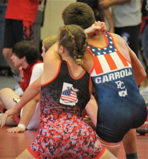 mixed wrestling feet|Women vs men wrestling championship .